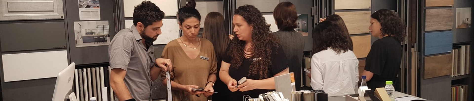 סדנת כשעיצוב פוגש חומר | בלורן פרזול סדנת כשעיצוב פוגש חומר | בלורן פרזול