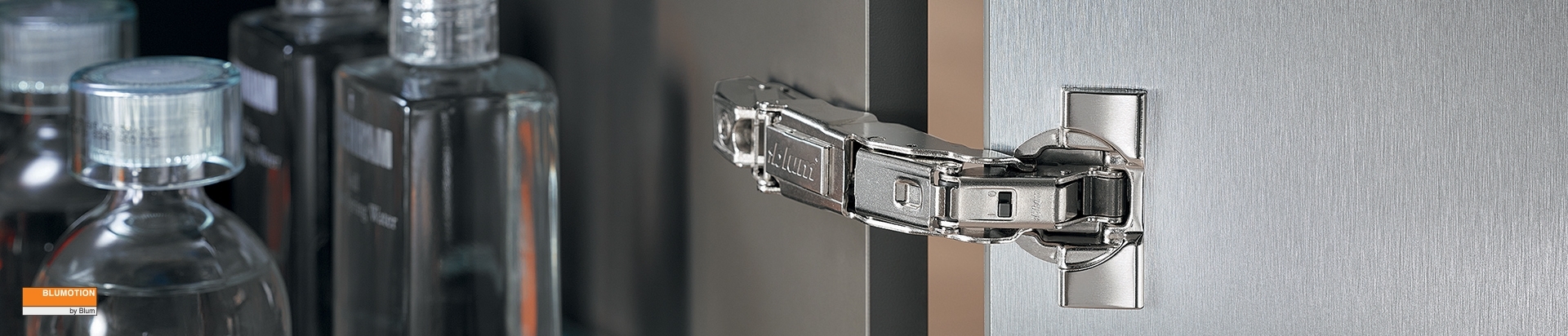 צירים לארונות מזווה - קליפ טופ בלומושן | בלורן מוצרי פרזול איכותיים צירים לארונות מזווה - קליפ טופ בלומושן | בלורן מוצרי פרזול איכותיים