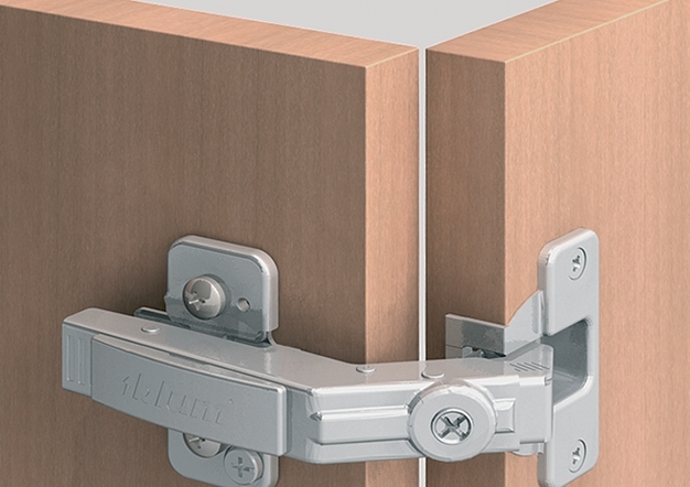 צירים לארון סטנדרטי/זוויתי - קליפ טופ בלומושן | בלורן מוצרי פרזול איכותיים צירים לארון סטנדרטי/זוויתי - קליפ טופ בלומושן | בלורן מוצרי פרזול איכותיים