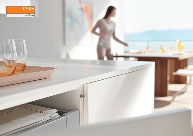 צירים לארון סטנדרטי/זוויתי - קליפ טופ בלומושן | בלורן מוצרי פרזול איכותיים צירים לארון סטנדרטי/זוויתי - קליפ טופ בלומושן | בלורן מוצרי פרזול איכותיים