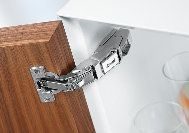 צירים לארונות מזווה - קליפ טופ בלומושן | בלורן מוצרי פרזול איכותיים צירים לארונות מזווה - קליפ טופ בלומושן | בלורן מוצרי פרזול איכותיים