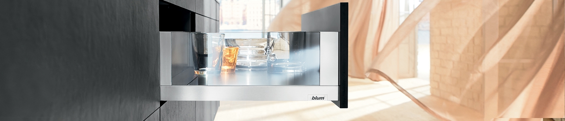 מגירות לגראבוקס (LEGRABOX) למטבח מבית Blum | בלורן מוצרי פרזול איכותיים למטבח מגירות לגראבוקס (LEGRABOX) למטבח מבית Blum | בלורן מוצרי פרזול איכותיים למטבח