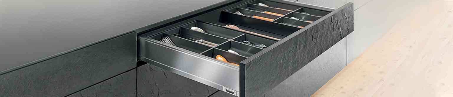 מגירות לגראבוקס (LEGRABOX) למטבח מבית Blum | בלורן מוצרי פרזול איכותיים למטבח