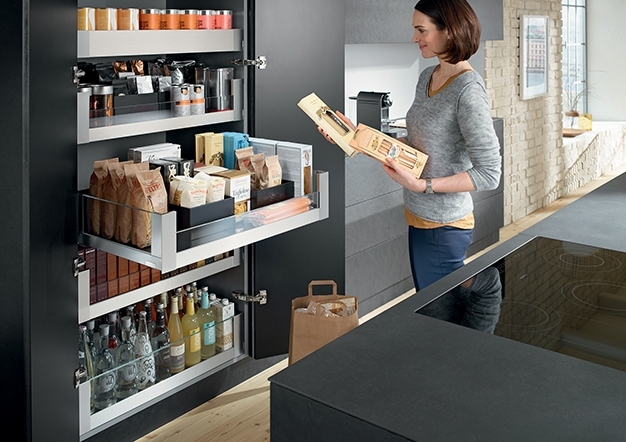 מגירות לגראבוקס (LEGRABOX) למטבח מבית Blum | בלורן מוצרי פרזול איכותיים למטבח מגירות לגראבוקס (LEGRABOX) למטבח מבית Blum | בלורן מוצרי פרזול איכותיים למטבח