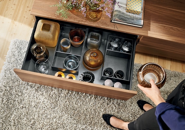 מגירות לארונות ומזנונים בסלון | בלורן ייבוא ושיווק פרזול מגירות לארונות ומזנונים בסלון | בלורן ייבוא ושיווק פרזול