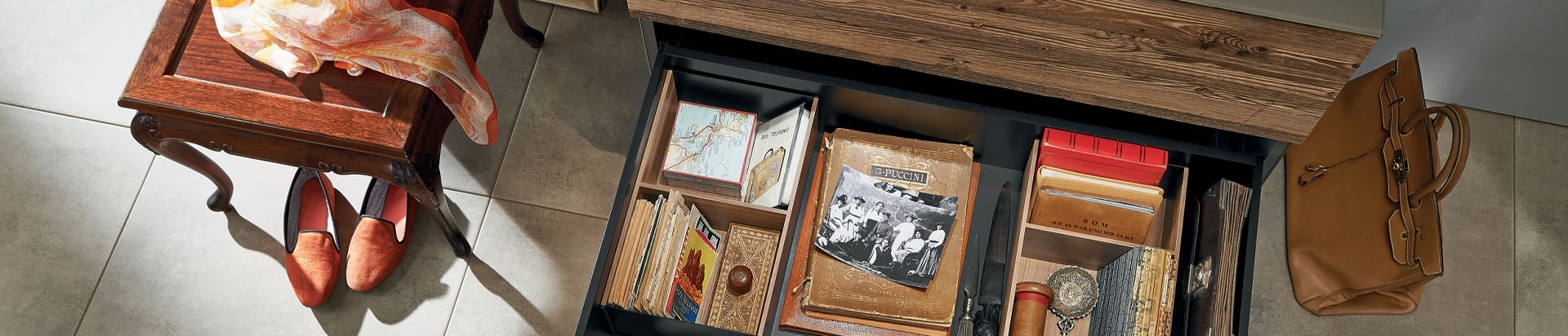 מגירות לסלון - פתרונות פרזול ועיצוב לסלון - ניהול תוכן המוצרים