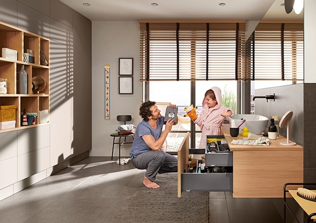 מגירות מריוובוקס (MERIVOBOX) למטבח | בלורן - מוצרי פרזול איכותיים למטבח מגירות מריוובוקס (MERIVOBOX) למטבח | בלורן - מוצרי פרזול איכותיים למטבח