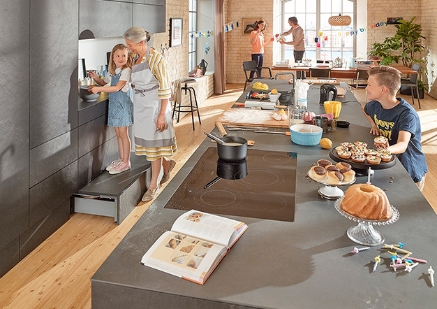 מגירת מדרגה ספייס סטפ (SPACE STEP) למטבח | בלורן יבוא ושיווק פרזול מגירת מדרגה ספייס סטפ (SPACE STEP) למטבח | בלורן יבוא ושיווק פרזול