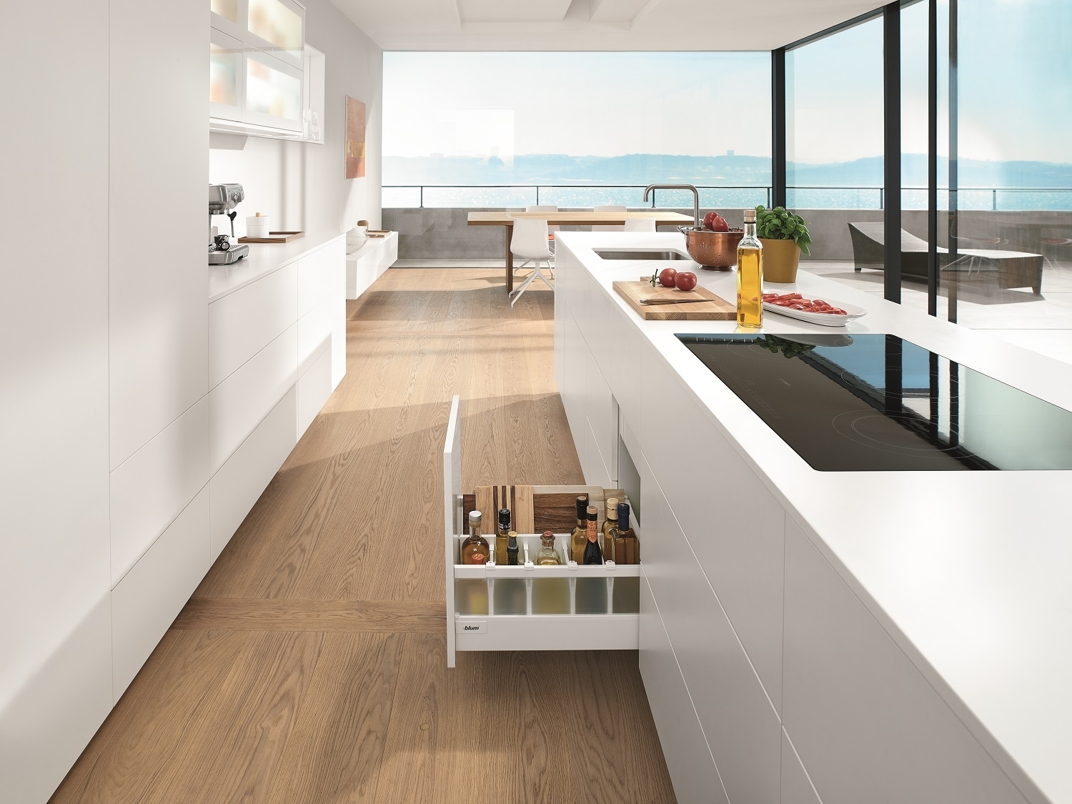 מגירות אינטיבו T למטבח | בלורן מוצרי פרזול איכותיים למטבח