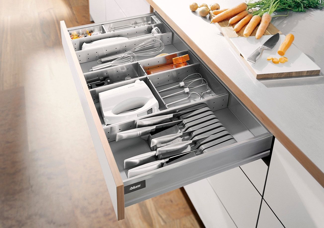 מגירות טנדם בוקס למטבח מבית Blum | בלורן מוצרי פרזול איכותיים למטבח מגירות טנדם בוקס למטבח מבית Blum | בלורן מוצרי פרזול איכותיים למטבח