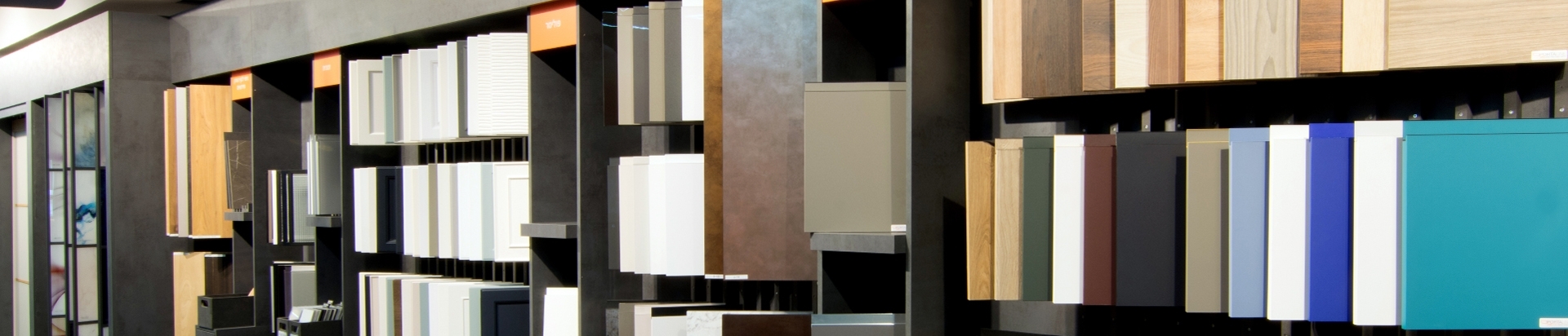 אולמות תצוגה | בלורן יבוא ושיווק פרזול אולמות תצוגה | בלורן יבוא ושיווק פרזול