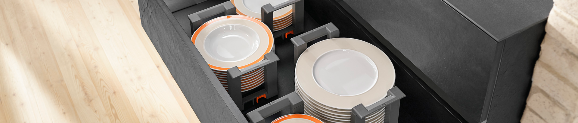 כיצד לזהות מוצר מקורי של Blum? - פרזול למטבחים ורהיטים מבית BLUM