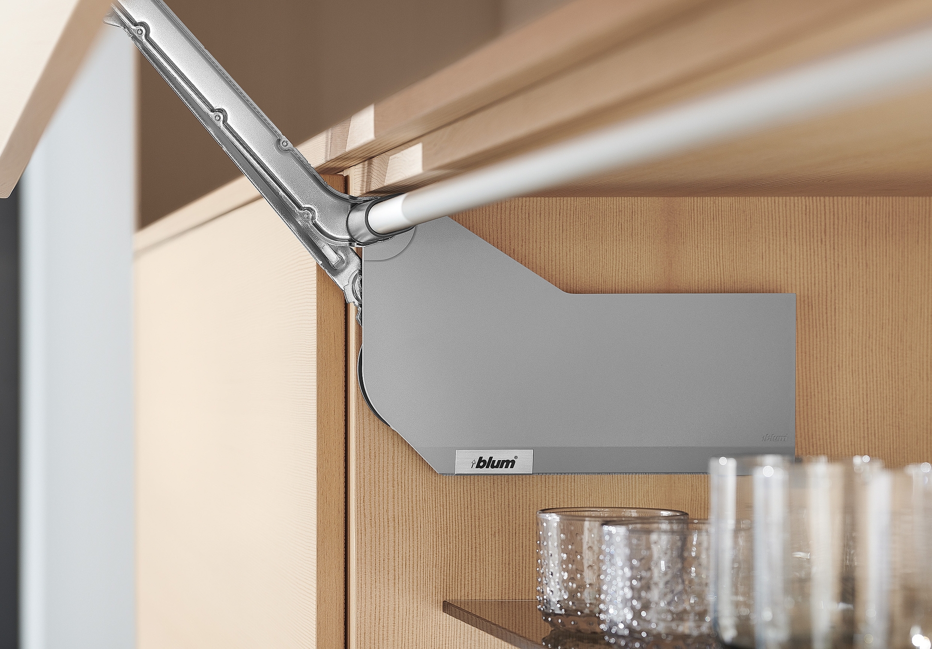 קלפה אוונטוס HL | בלורן מוצרי פרזול איכותיים קלפה אוונטוס HL | בלורן מוצרי פרזול איכותיים