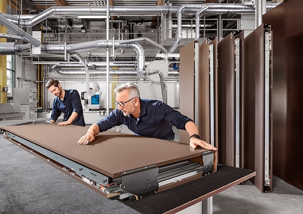 רווגו REVEGO UNO - מערכת כיס מתקדמת עם דלת אחת לעיצוב המרחב | בלורן פרזול רווגו REVEGO UNO - מערכת כיס מתקדמת עם דלת אחת לעיצוב המרחב | בלורן פרזול