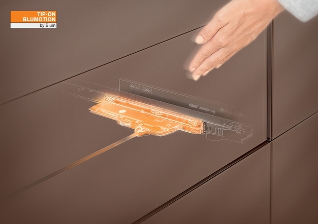 טיפ-און בלומושן: פתיחה מכאנית למגירות | בלורן פרזול טיפ-און בלומושן: פתיחה מכאנית למגירות | בלורן פרזול