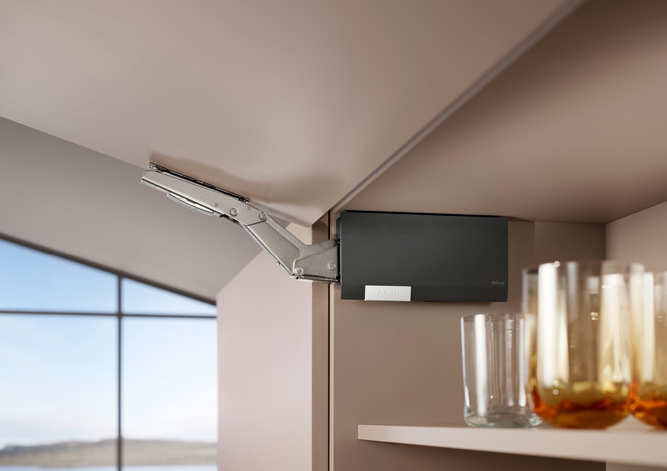 קלפה אוונטוס HK top | בלורן מוצרי פרזול איכותיים