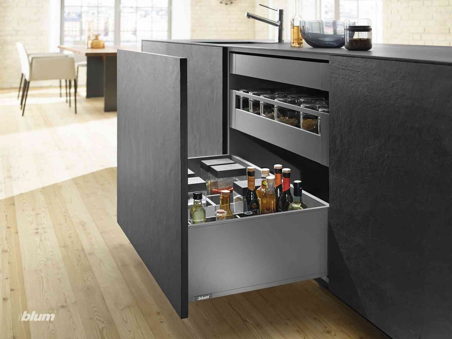 מגירות לגראבוקס (LEGRABOX) למטבח מבית Blum | בלורן מוצרי פרזול איכותיים למטבח