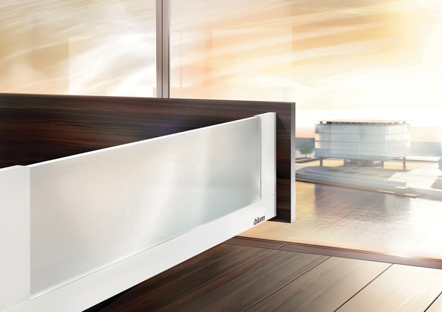 מגירות BLUM למשרד הביתי | בלורן מוצרי פרזול איכותיים מגירות BLUM למשרד הביתי | בלורן מוצרי פרזול איכותיים