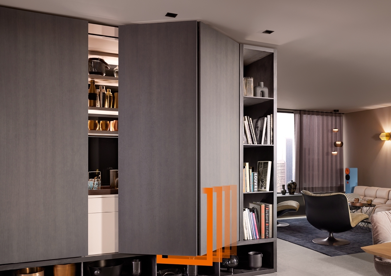 רווגו REVEGO UNO - מערכת כיס מתקדמת עם דלת אחת לעיצוב המרחב | בלורן פרזול רווגו REVEGO UNO - מערכת כיס מתקדמת עם דלת אחת לעיצוב המרחב | בלורן פרזול