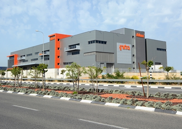 slider - chessBlock - WE ARE BLURAN