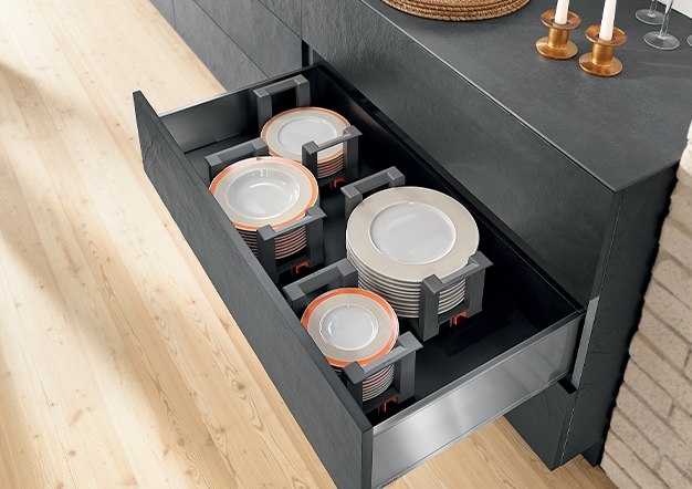 סידור עד הבית - ייעוץ חינם בנושא אבזור וארגון פנים המגירה | בלורן פרזול סידור עד הבית - ייעוץ חינם בנושא אבזור וארגון פנים המגירה | בלורן פרזול