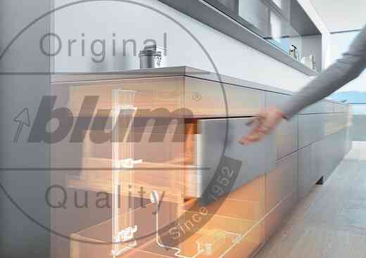 פתיחה ללא ידיות - רעיון עיצובי חדש מבית Blum - בלורן מוצרי פרזול איכותיים