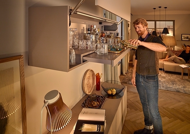 chessBlock - פתרונות אחסון למטבח ולבית BLUM - פרזול למטבחים ורהיטים מבית BLUM