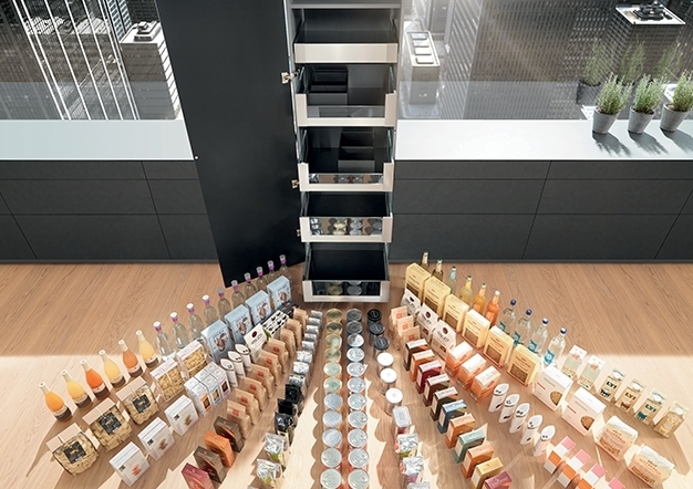 chessBlock - פתרונות אחסון למטבח ולבית BLUM - פרזול למטבחים ורהיטים מבית BLUM