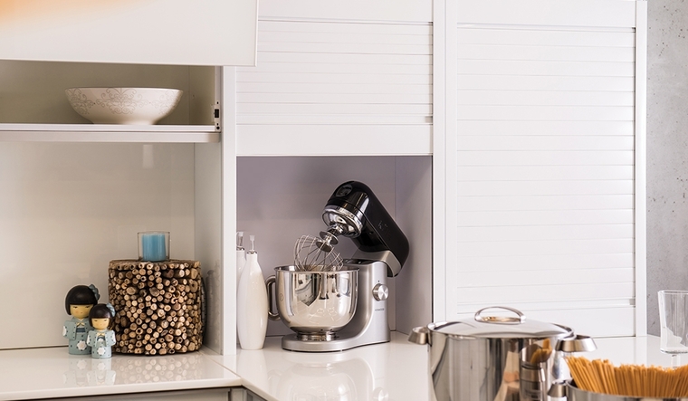 תריס אלומיניום למטבח - Box Milano | בלורן פרזול תריס אלומיניום למטבח - Box Milano | בלורן פרזול